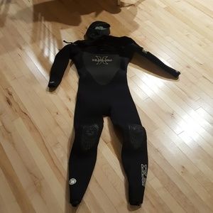 Hurley Hooded 5/3 wetsuit